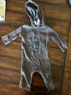Amy Coe Brown Hooded One-Piece with Teal Peace Graphic
